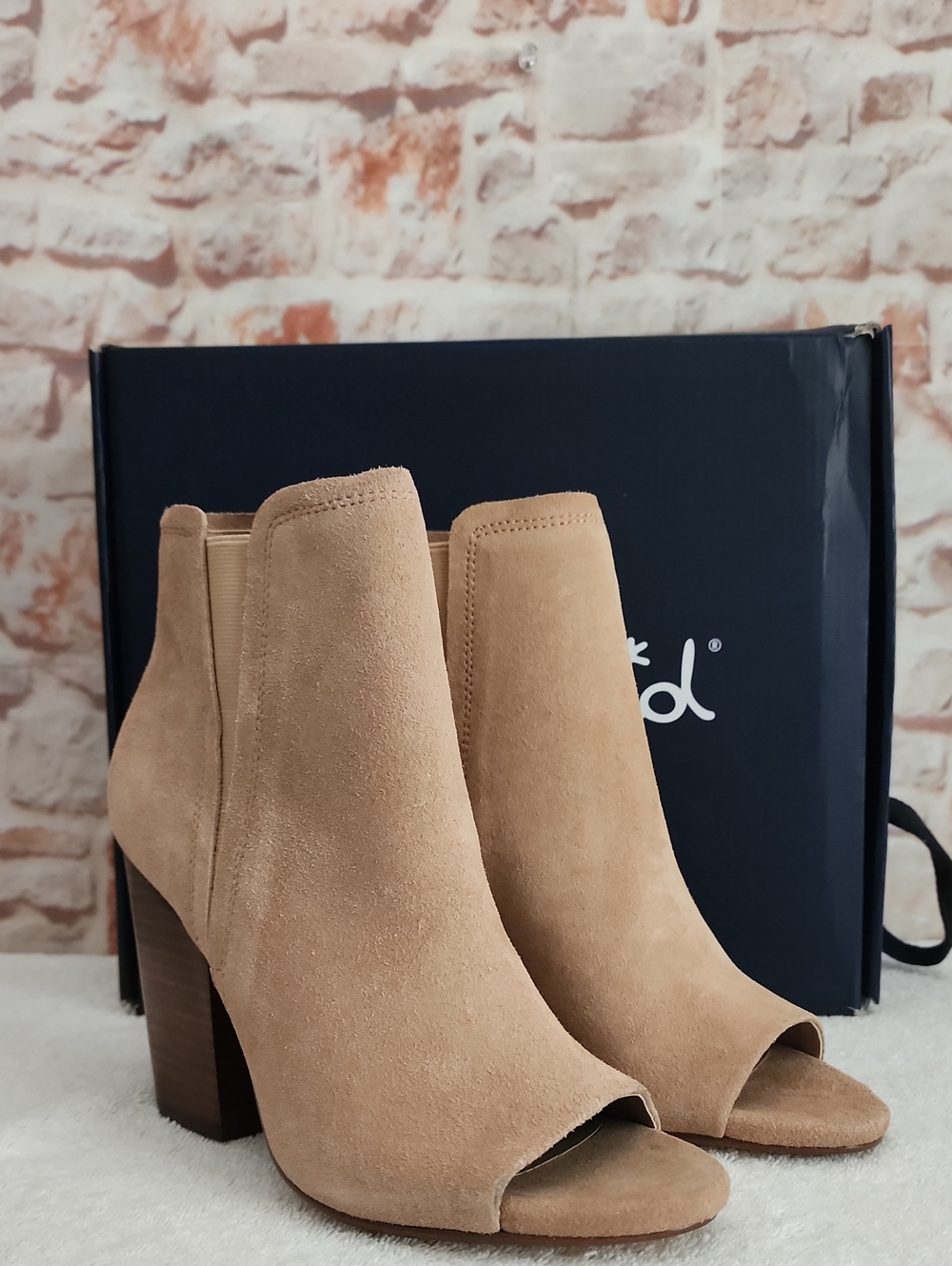 New Splendid Kendyll Peep Toe Booties